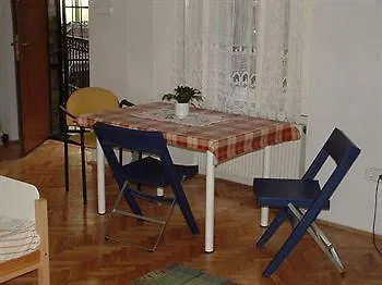 Ace Apartments & Hostel Budapeste 2*,